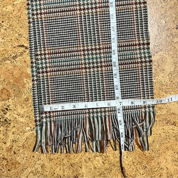 Men’s Glen Plaid Woven Fringed Scarf - Picture 12 of 12
